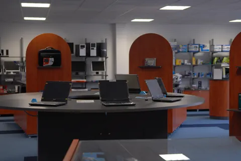L’espace de vente et ses ordinateurs portables en 2008
